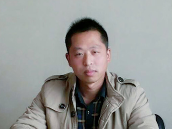 維多利亞地板營銷總監(jiān)馬超
維多利亞地板營銷總監(jiān)馬超